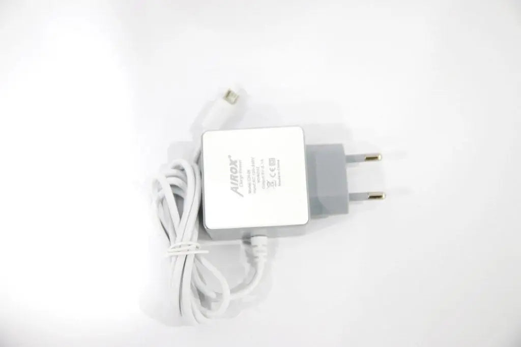 Airox CH06 Global Mobile Charger in Pakistan || Affordable price ☑ airox.pk